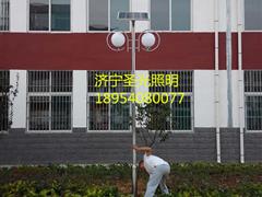小区太阳能路灯施工